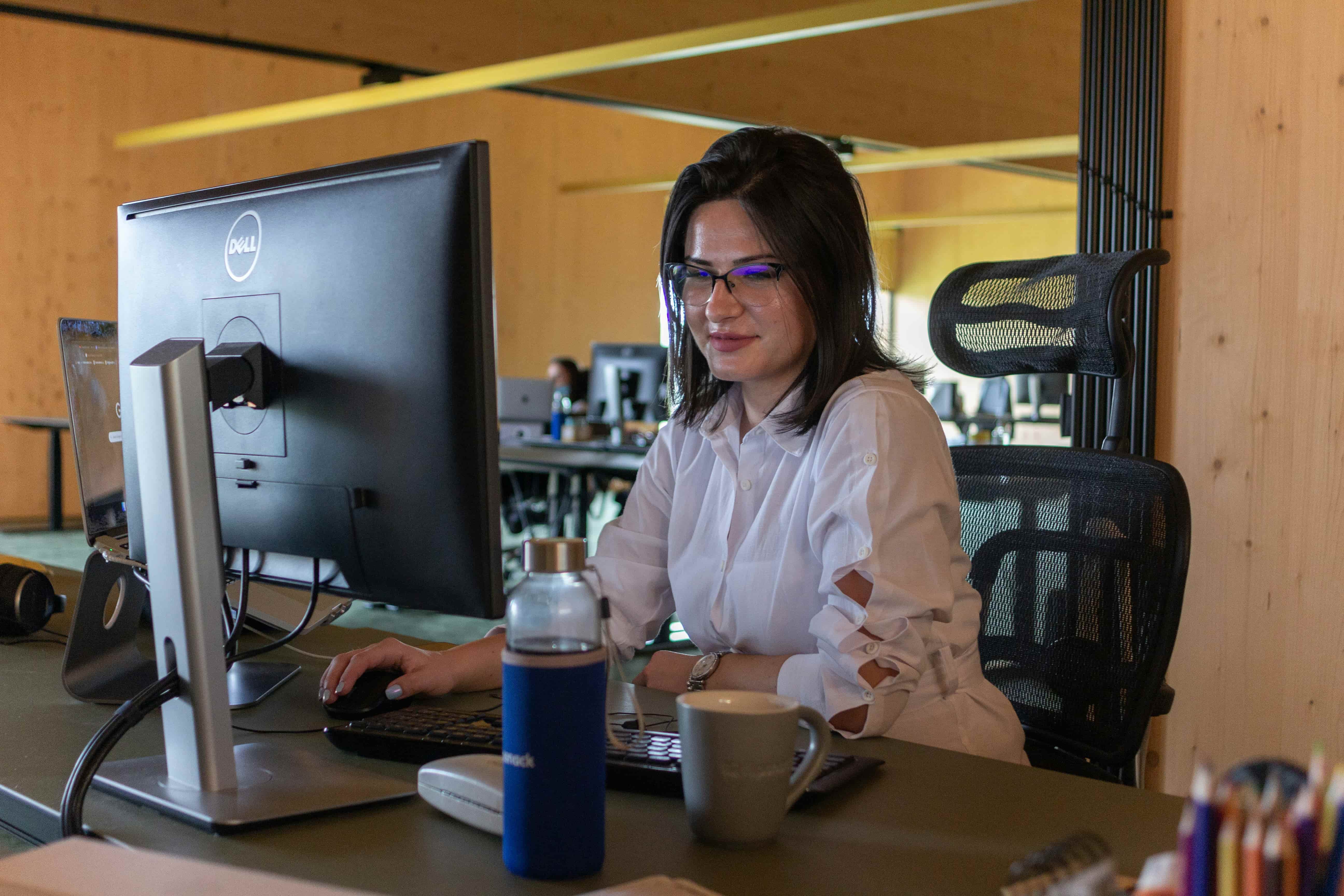 Dedicated export account manager at desk